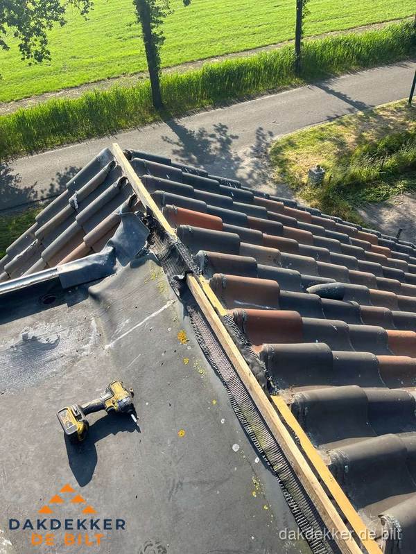 Kosten dakgoot vervangen: werkzaamheden aan dakrand in De Bilt